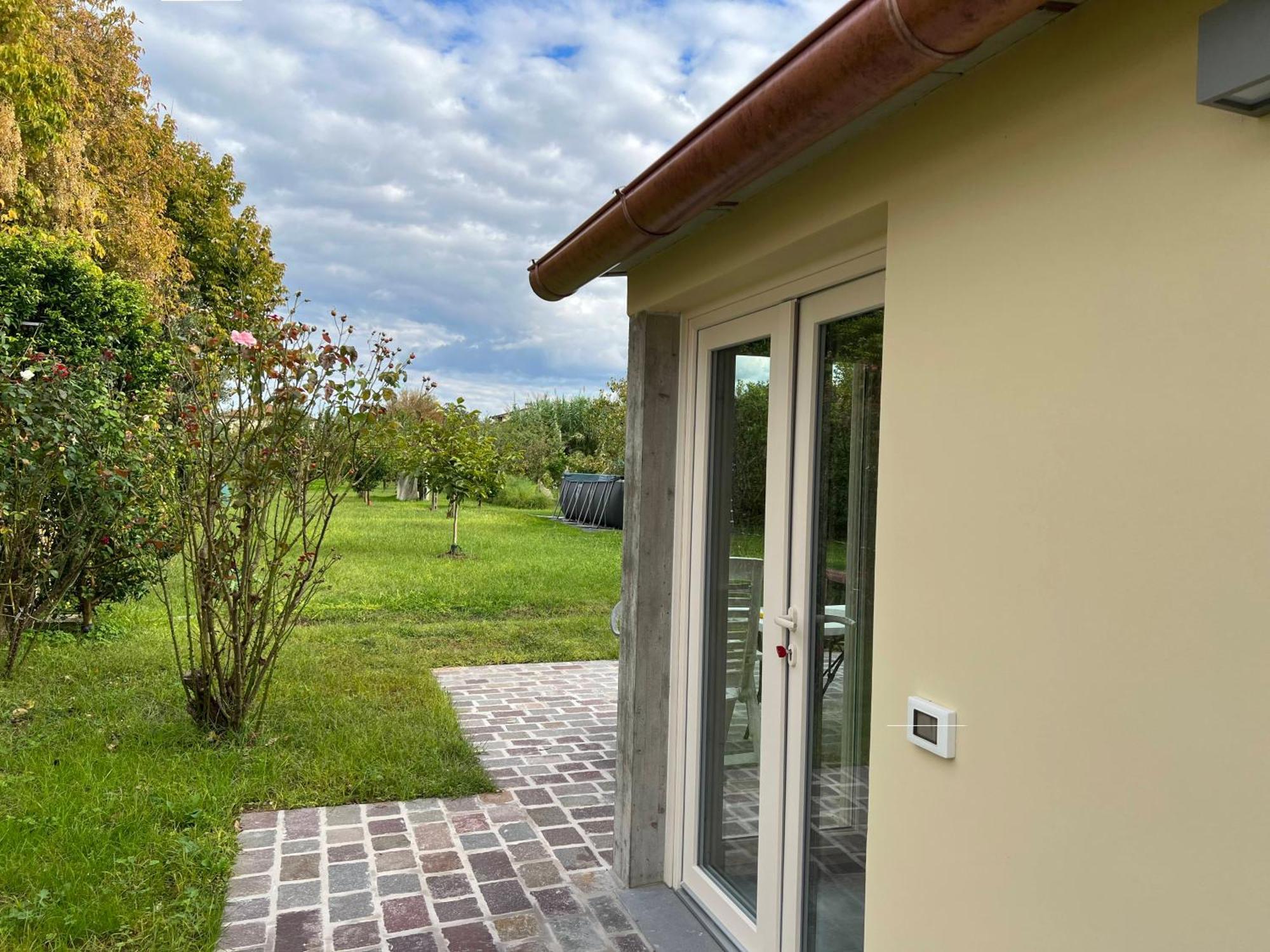 Отель Al Cortile Tranquillo Кашина Экстерьер фото